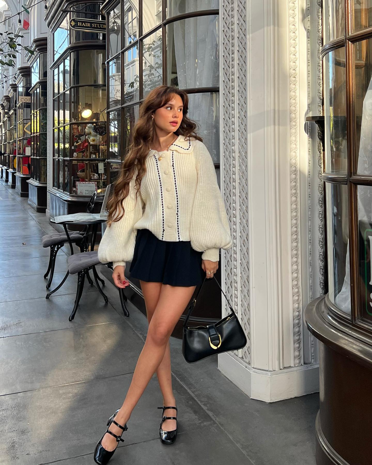 Cream Cardigan Meets Navy Mini for a Classic Preppy Ensemble Cream Cardigan Meets Navy Mini for a Classic Preppy Ensemble — Preppy Spring Outfits 2027