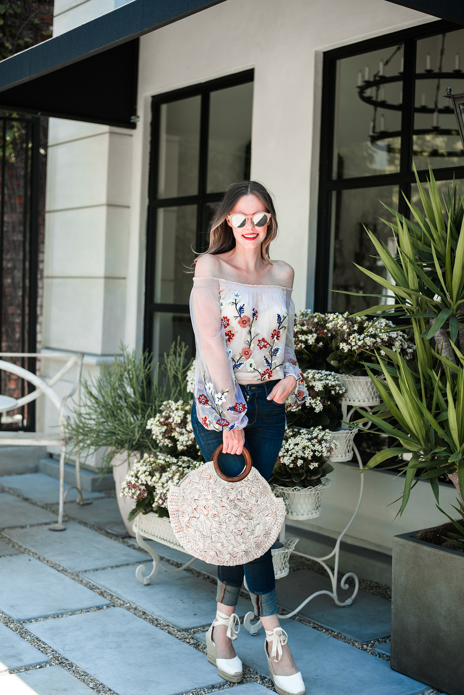 Embroidered Blouse and Skinny Jeans: Bohemian Spring Date Style Embroidered Blouse and Skinny Jeans: Bohemian Spring Date Style — Spring First Date Outfits 2027
