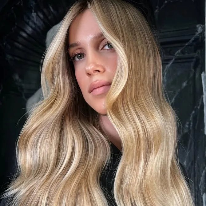 Mid-Back Golden Blonde With Curtain Bangs — Warm Blonde Hair 2027
