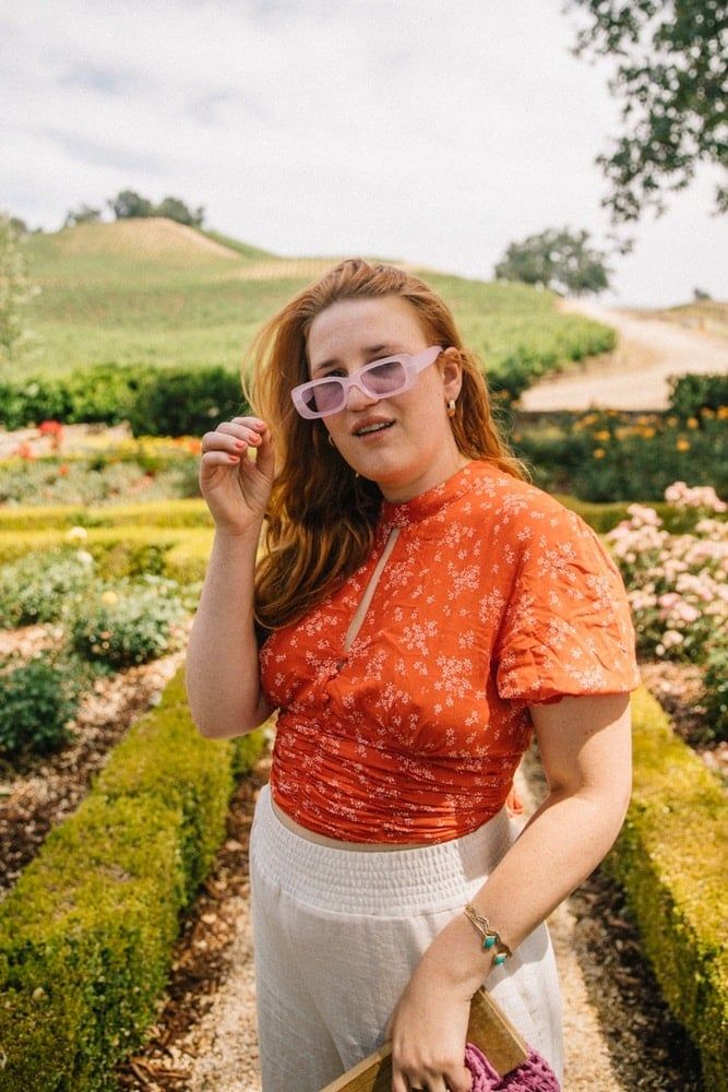 Orange Floral Top with White Pants Orange Floral Top with White Pants — California Outfits 2027