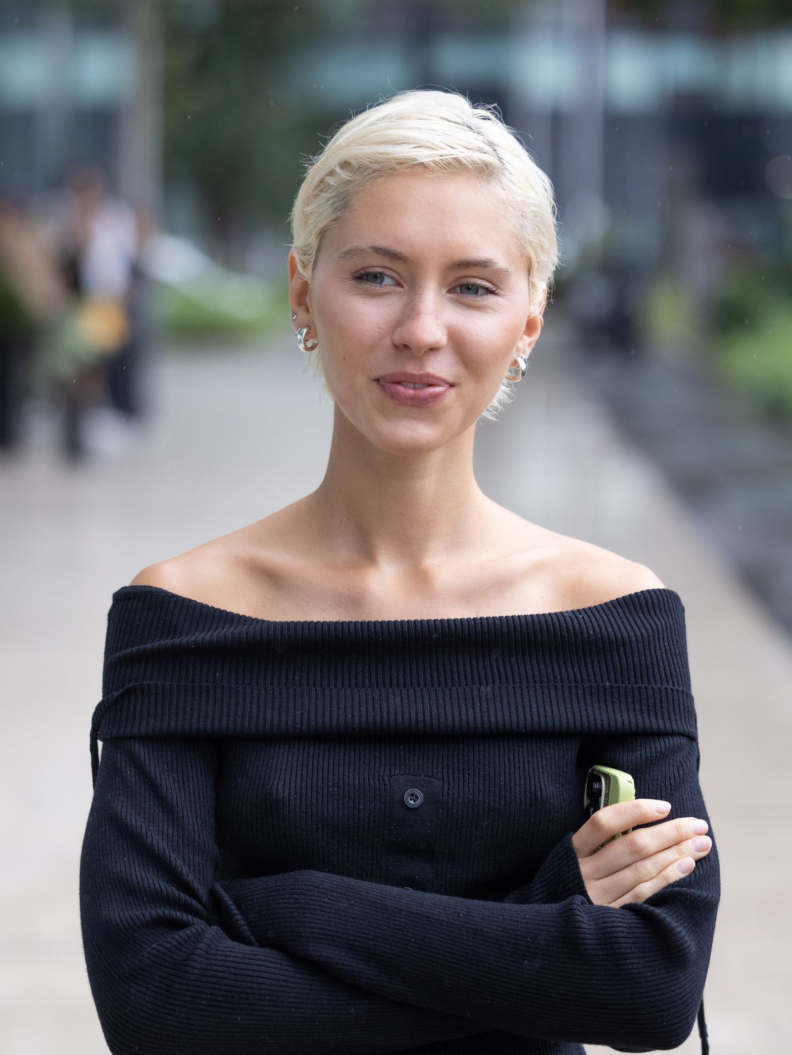 Textured And Tousled Visual Idea Textured And Tousled Visual Idea — Blonde Pixie 2027