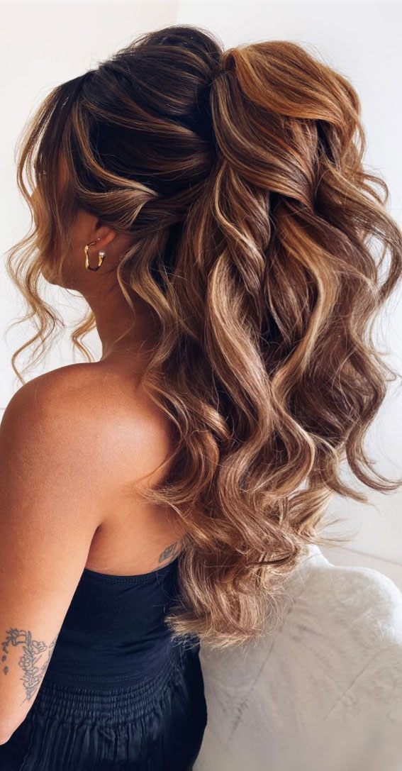 Dark Blonde Voluminous Waves Dark Blonde Voluminous Waves — Half Up Half Down Hairstyles 2027