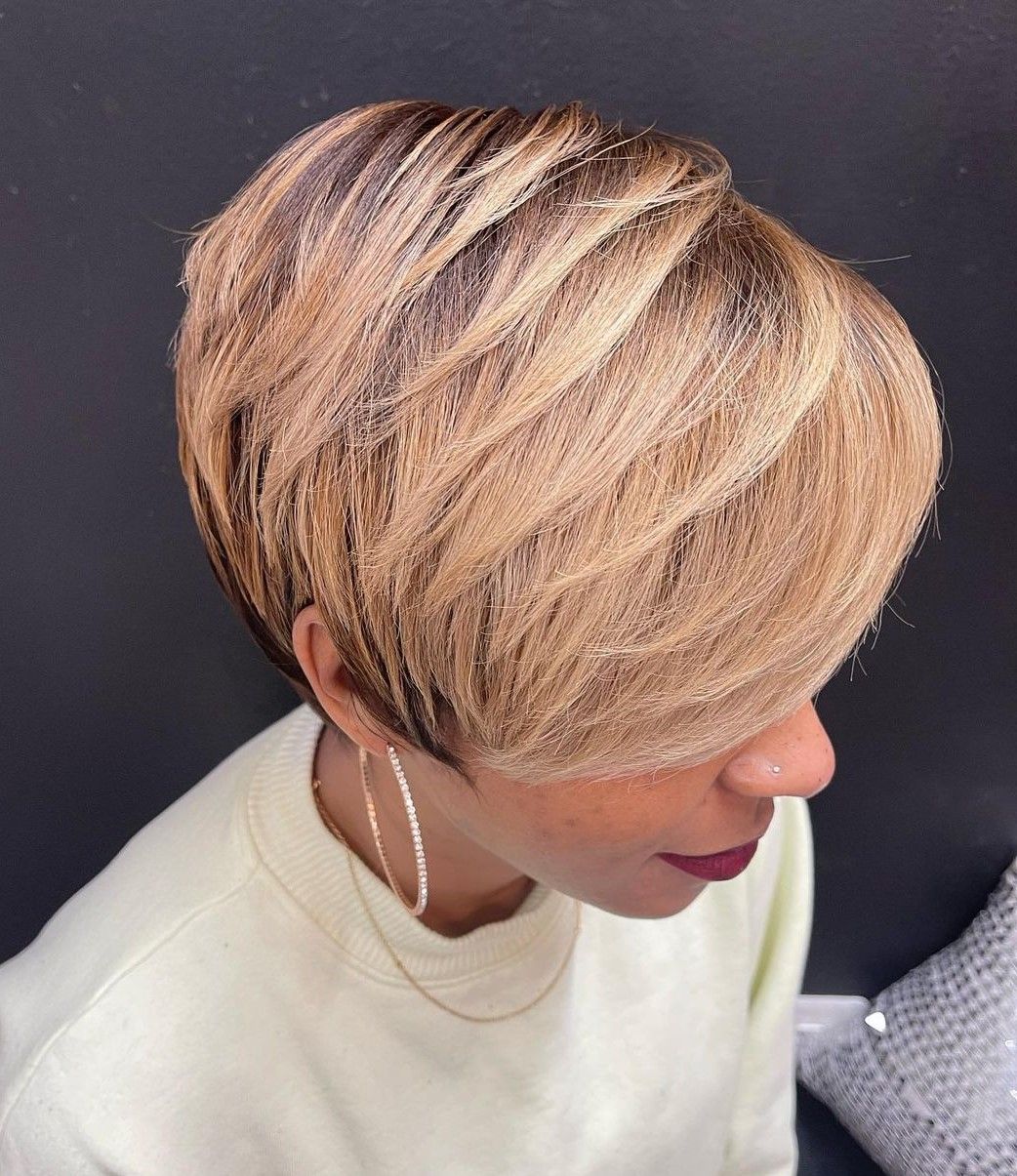 Dark Brown Base With Blonde Highlights Visual Idea Dark Brown Base With Blonde Highlights Visual Idea — Lowlights Pixie 2027