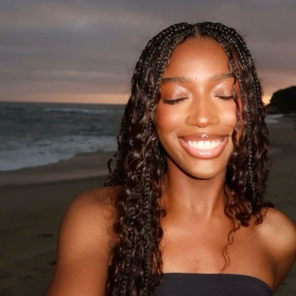 Dark Brown Box Braids with Wavy Ends Dark Brown Box Braids with Wavy Ends — Down Vacation Hairstyles 2027