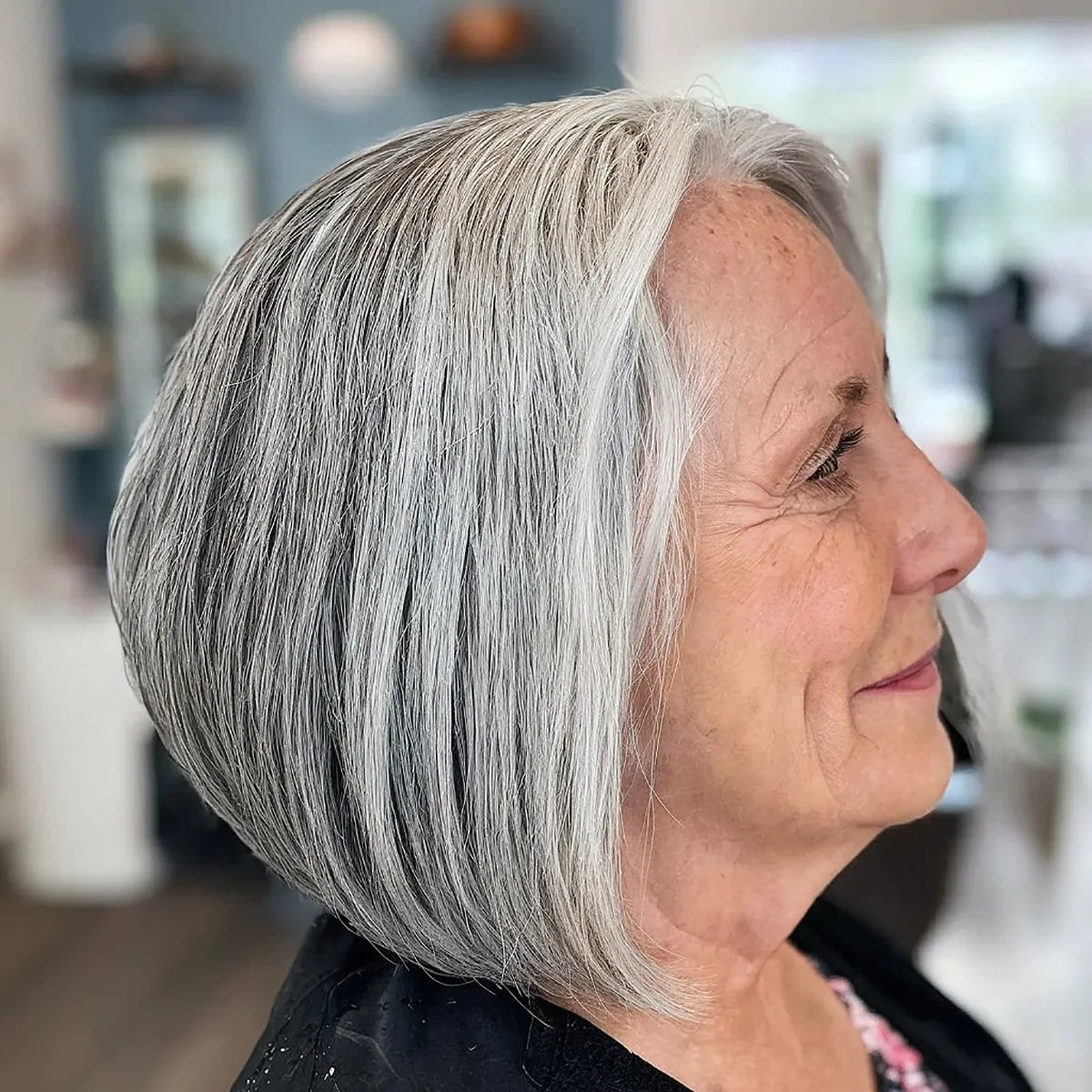 Stacked Layered Ear Length Bob Stacked Layered Ear Length Bob — Gray Bob 2027
