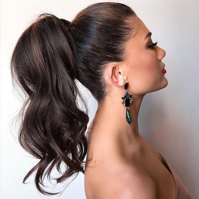 High Voluminous Ponytail — Holiday Party Hairstyles 2026