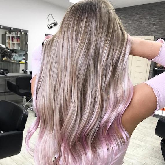 Wavy Visual Idea Wavy Visual Idea — Blonde 2027 with Pink Hair