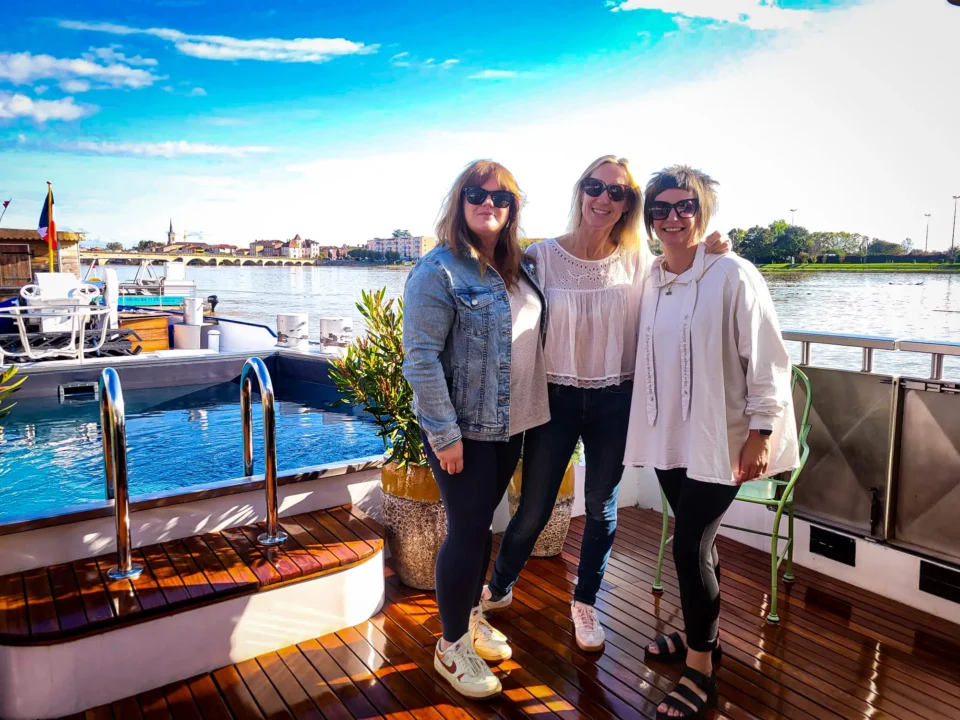 Casual Cruise Layering: Denim Jacket and Comfortable Separates — Cruise Outfits 2027