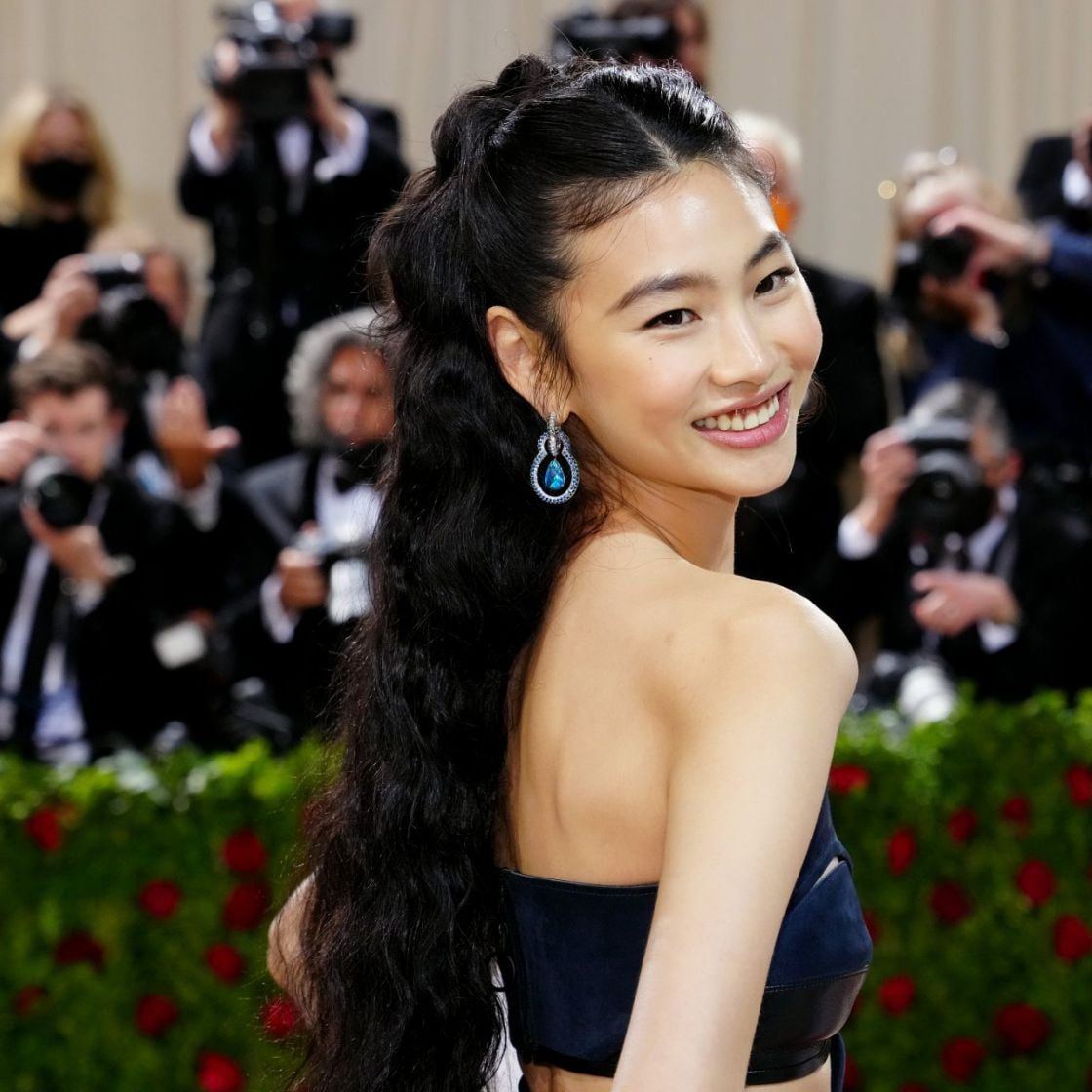 Back View Medium Crop Visual Idea — Gala Hairstyles 2027