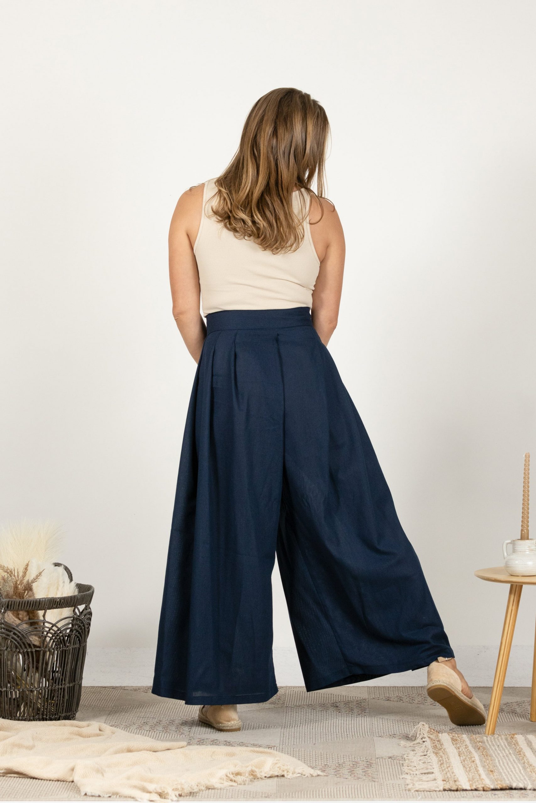 Espadrilles Outfit Idea — Navy Blue Linen Pants Outfits 2027