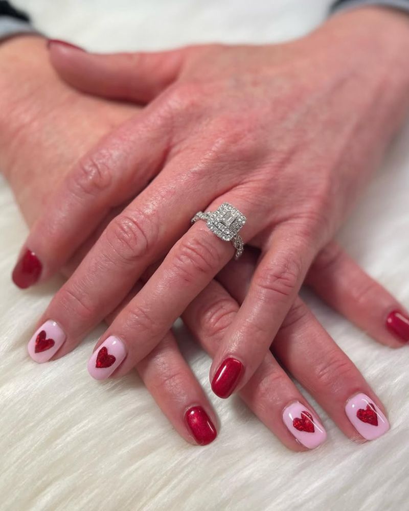 Classic Red and Pink Heart Nails Classic Red and Pink Heart Nails — Mismatched Heart Nails 2027