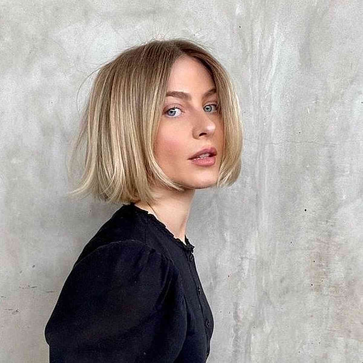 Light Blonde Bob With Root Shadow Light Blonde Bob With Root Shadow — Italy Hairstyles 2027