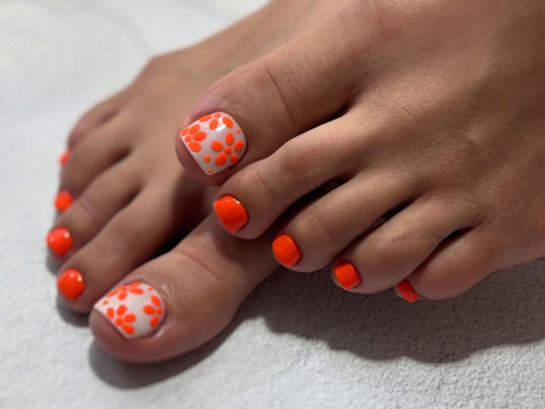 Visual Idea — Short Summer Pedicure Colors 2027