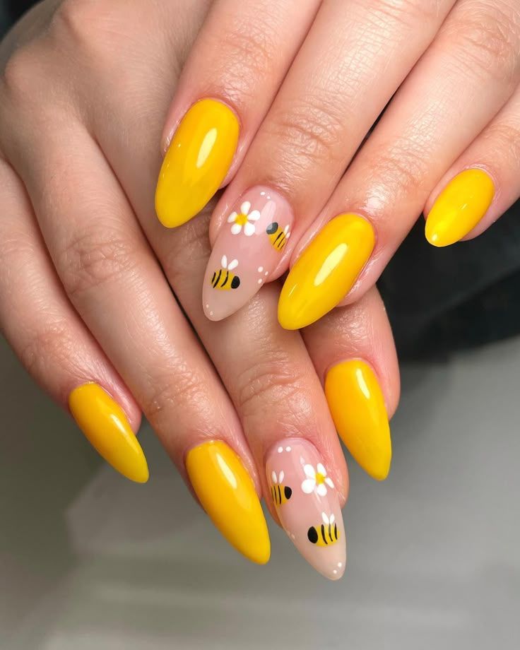 Spring Summer Visual Idea Spring Summer Visual Idea — Bee Nails 2027