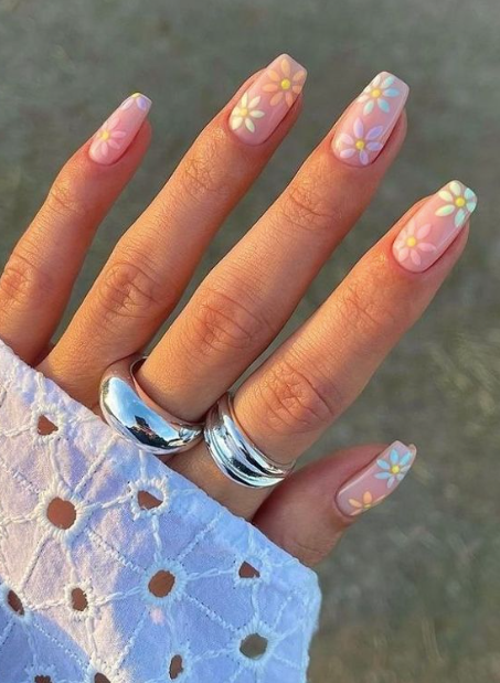 Pastel Floral Gradient Coffin Nails Pastel Floral Gradient Coffin Nails — Short Prom Nails 2027