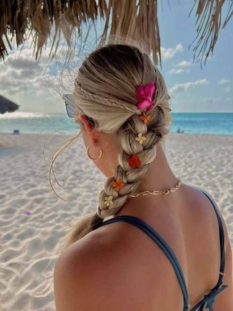 Ash Blonde Visual Idea — Beach Braids 2027