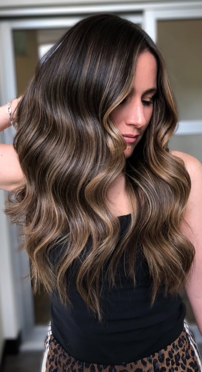 Creamy Toffee Highlights on Dark Brown Creamy Toffee Highlights on Dark Brown — Highlights on Brown Hair 2027