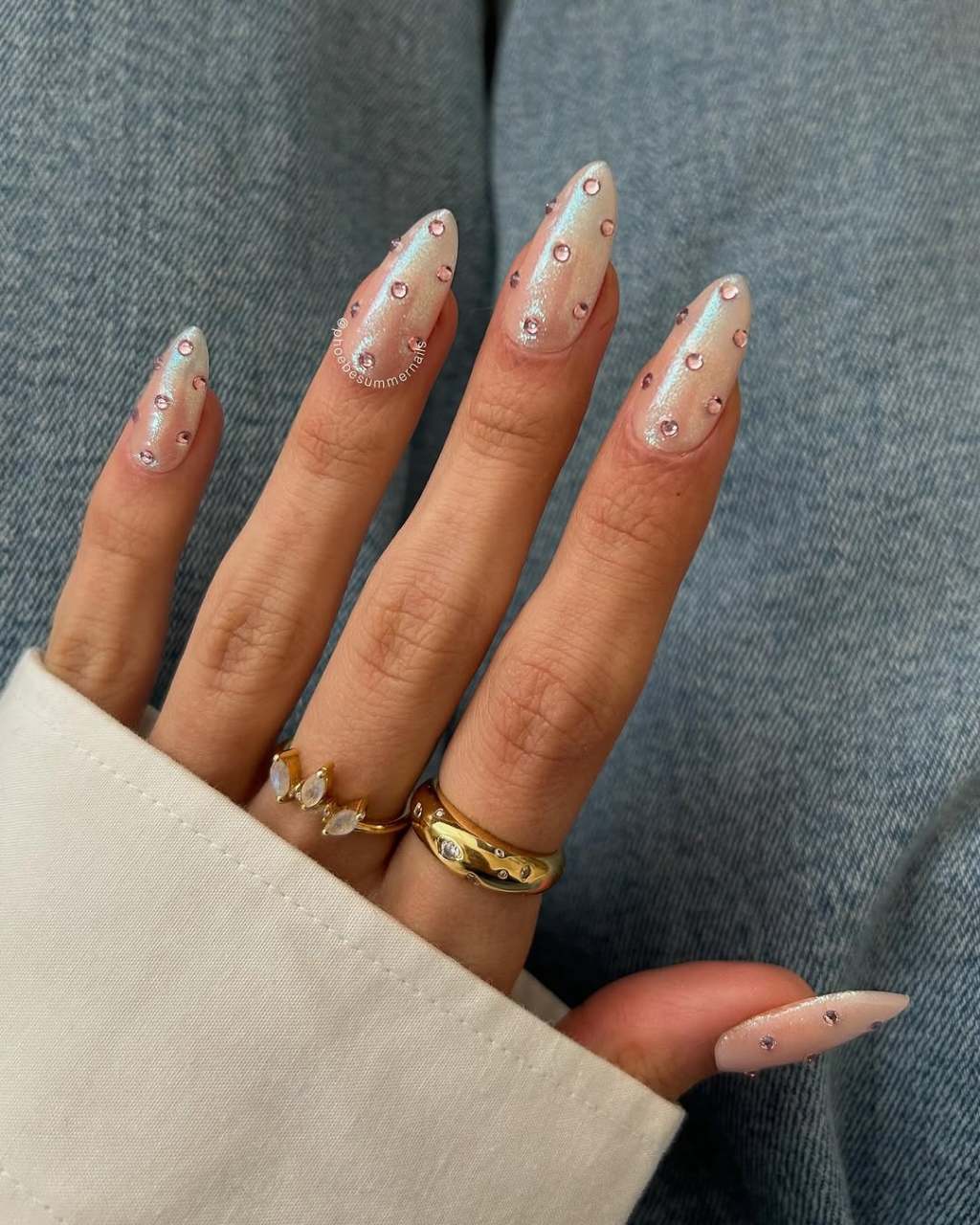 Pastel Gradient Pearlescent Sheen Pastel Gradient Pearlescent Sheen — Summer Nail Trends 2027