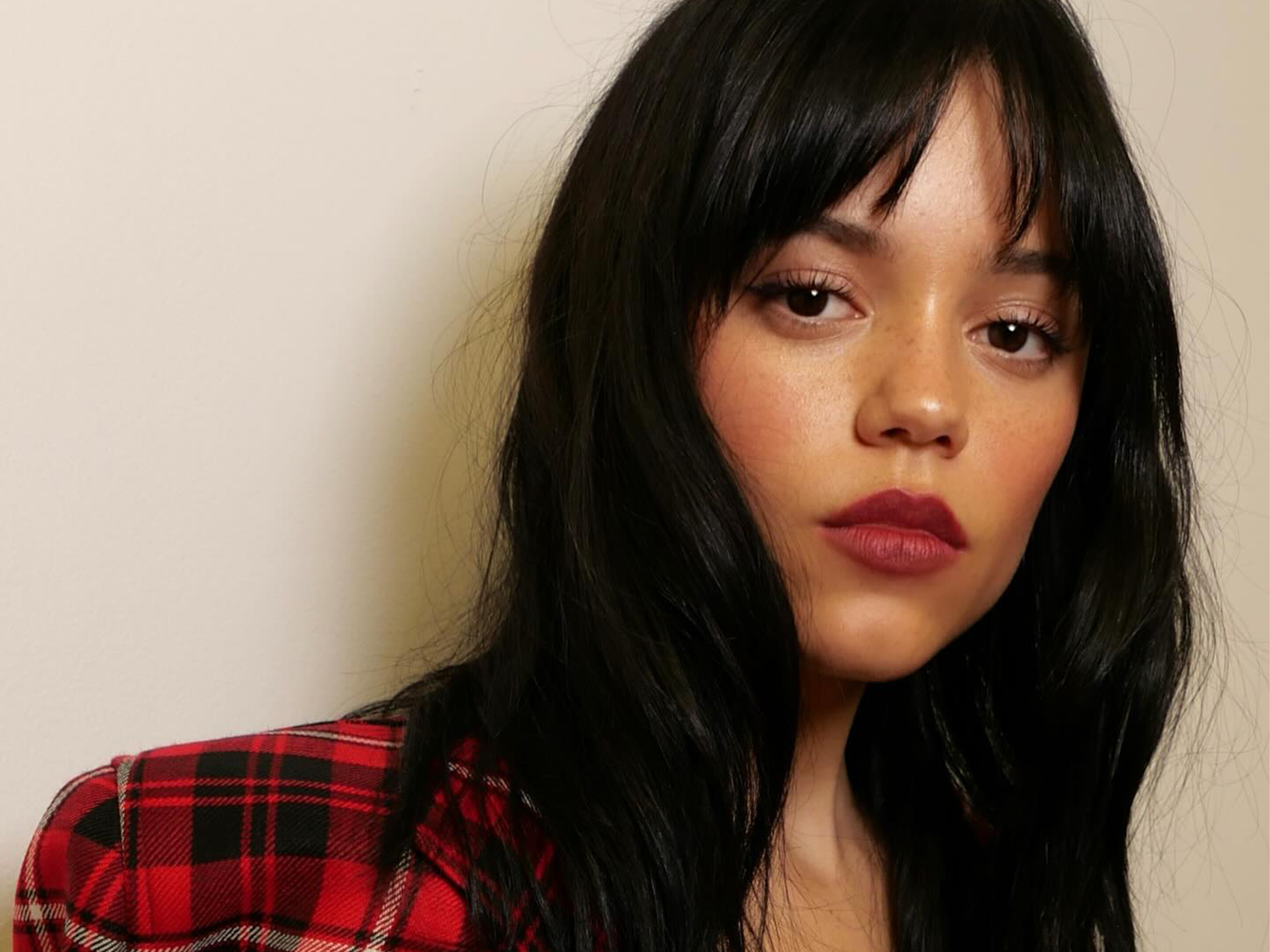 Mid-Back Blowout With Sharp Blunt Bangs Mid-Back Blowout With Sharp Blunt Bangs — Black Bangs 2027