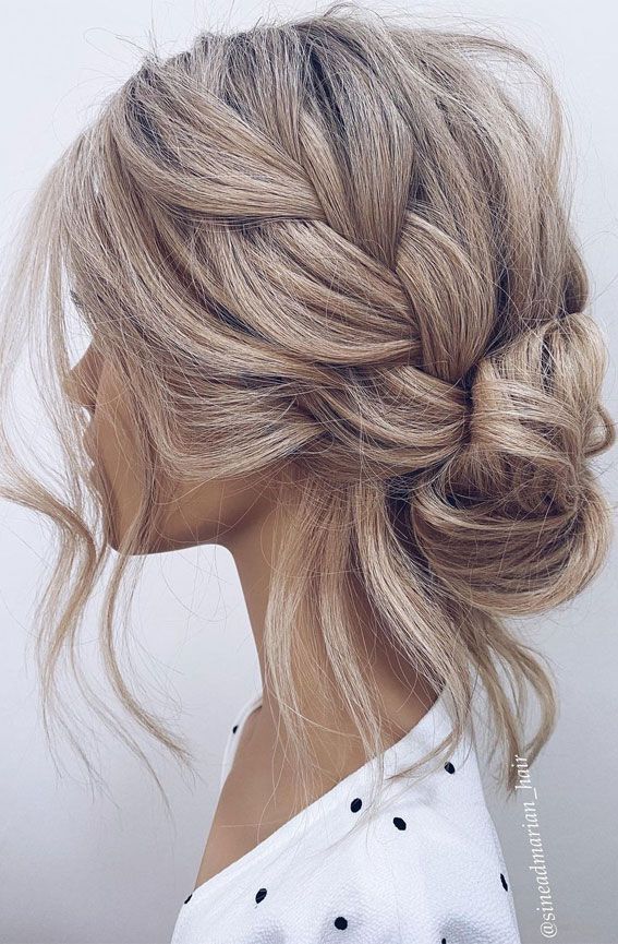 Ash Blonde Visual Idea — Graduation Hairstyles 2027 for Medium Hair