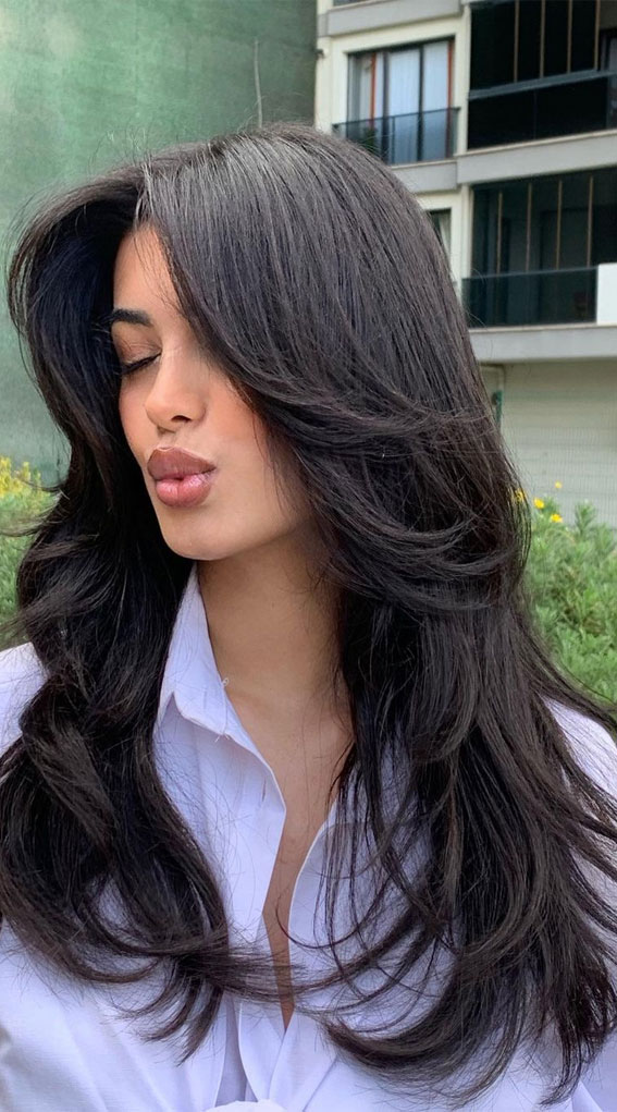 Long Butterfly Haircut With Voluminous Layers Long Butterfly Haircut With Voluminous Layers — Dark Brown Hair 2027