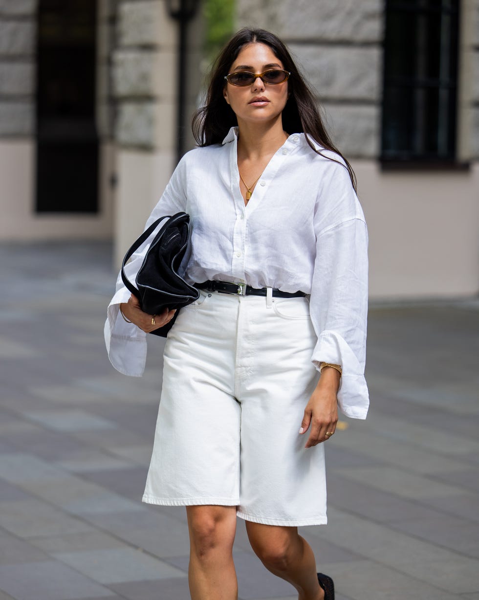 Chic White Bermuda Jorts with Crisp Linen Shirt Chic White Bermuda Jorts with Crisp Linen Shirt — Jorts Outfits 2027