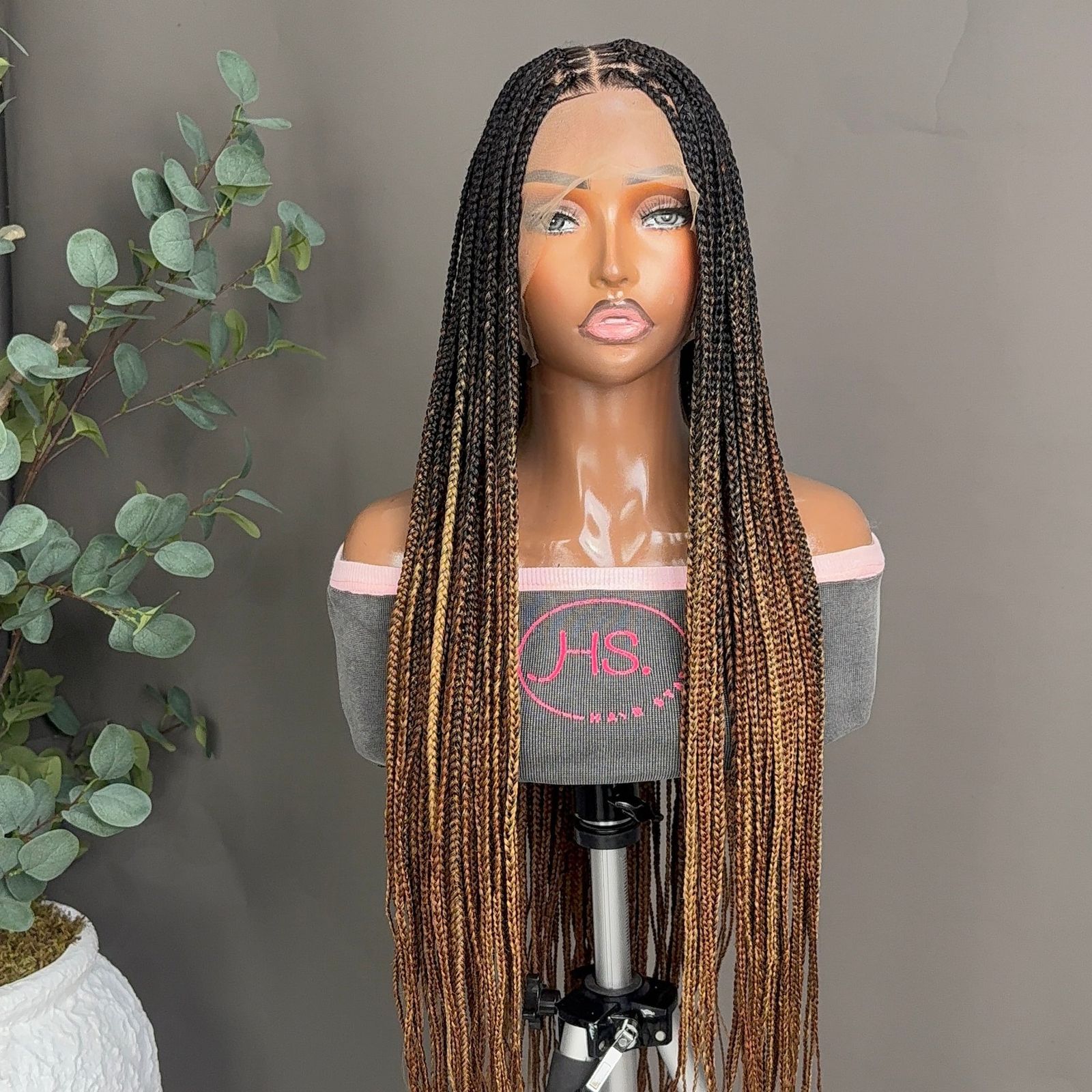 Black to Blonde Ombre Braids Wavy Tips — Close-Up Take — Ombre Knotless Braids 2027