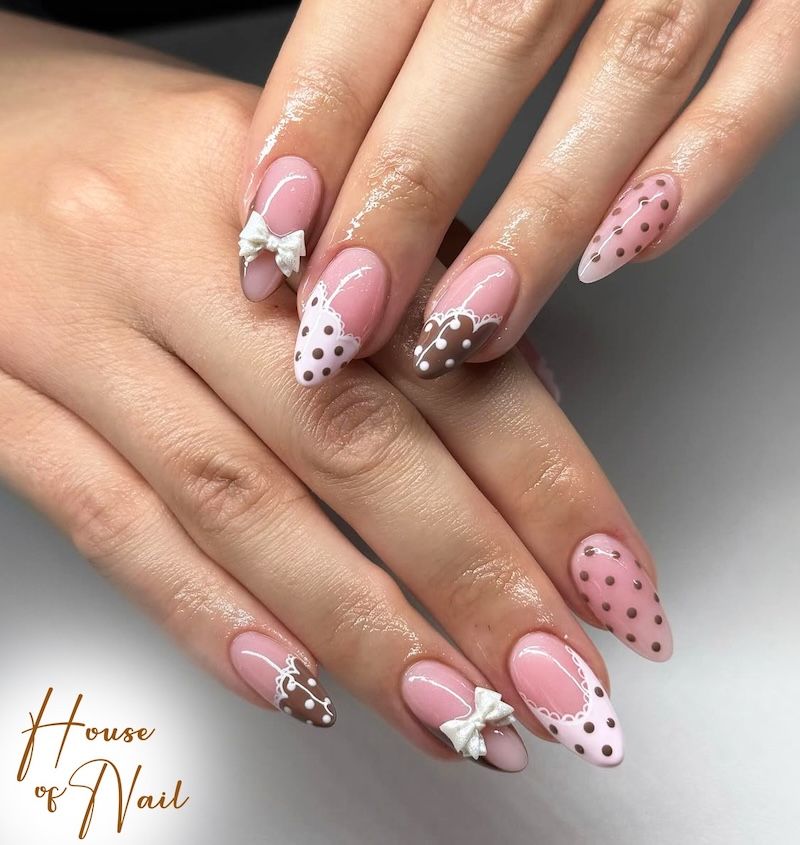 Medium Almond Polka Dots With White Bows Medium Almond Polka Dots With White Bows — Bow French Tip Nails 2027
