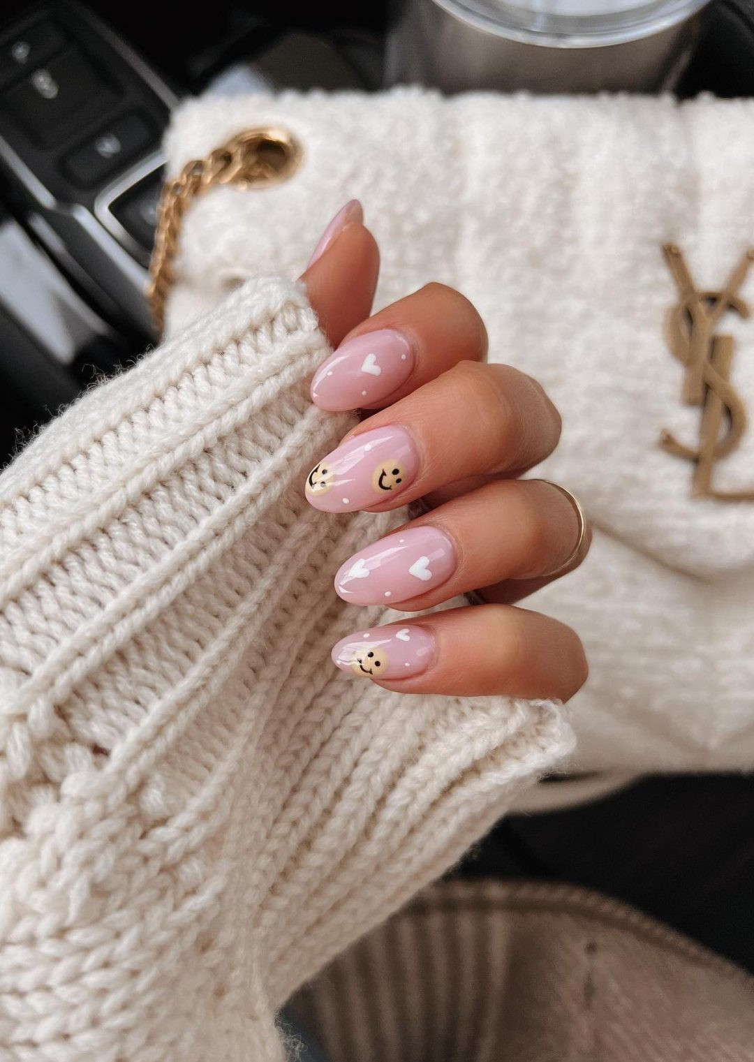 Visual Idea Visual Idea — Pink Smiley Face Nails 2027