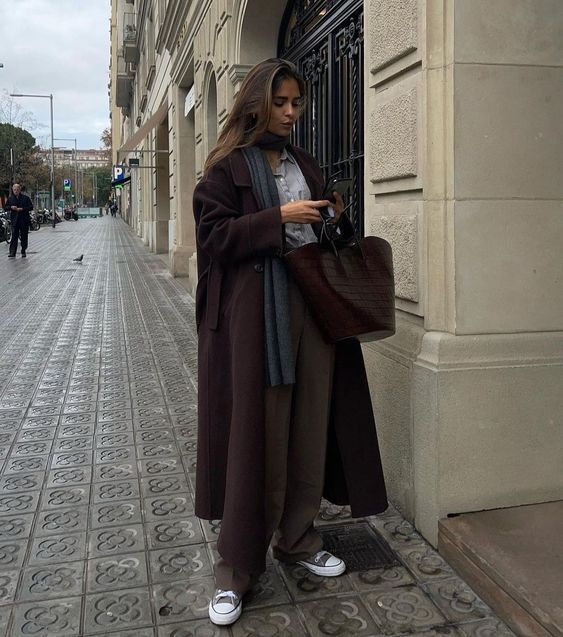 Long Dark Brown Wool Coat with Sneakers for Relaxed Everyday Long Dark Brown Wool Coat with Sneakers for Relaxed Everyday — Brown Coat Outfits 2027