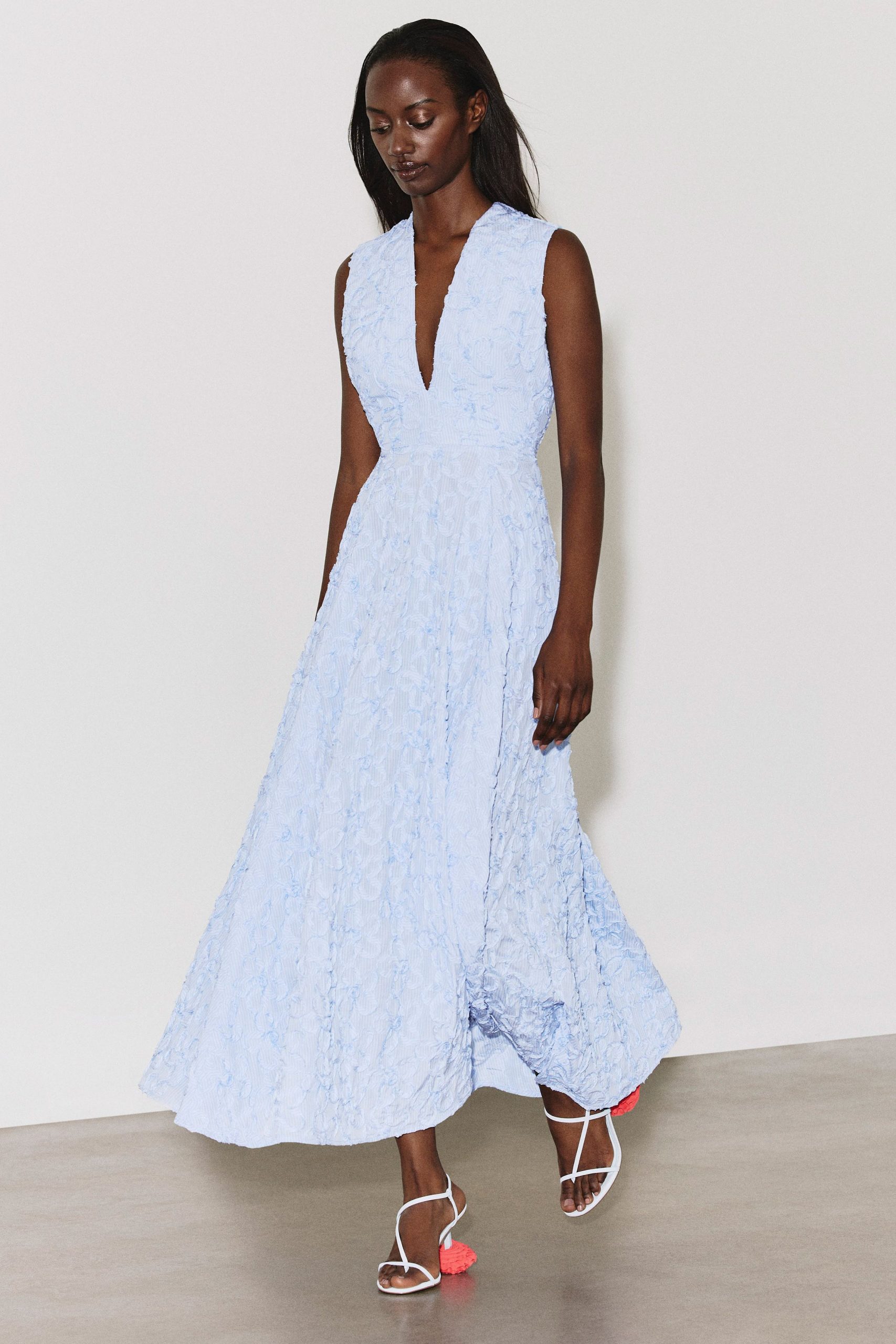 Textured A-Line: Light Blue V-Neck Midi with Pom-Pom Sandals Textured A-Line: Light Blue V-Neck Midi with Pom-Pom Sandals — Midi Dresses 2027