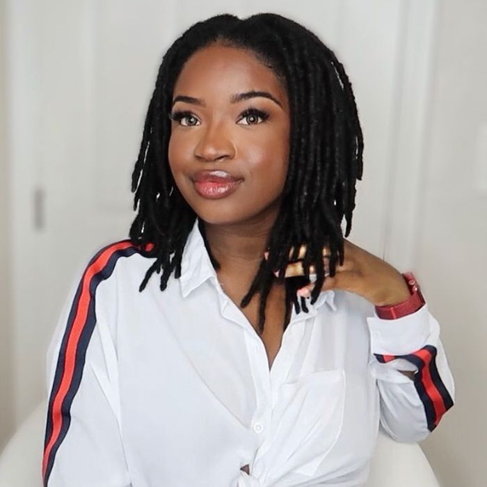 Collarbone Locs Clean Retwist Collarbone Locs Clean Retwist — Retwist Locs 2027