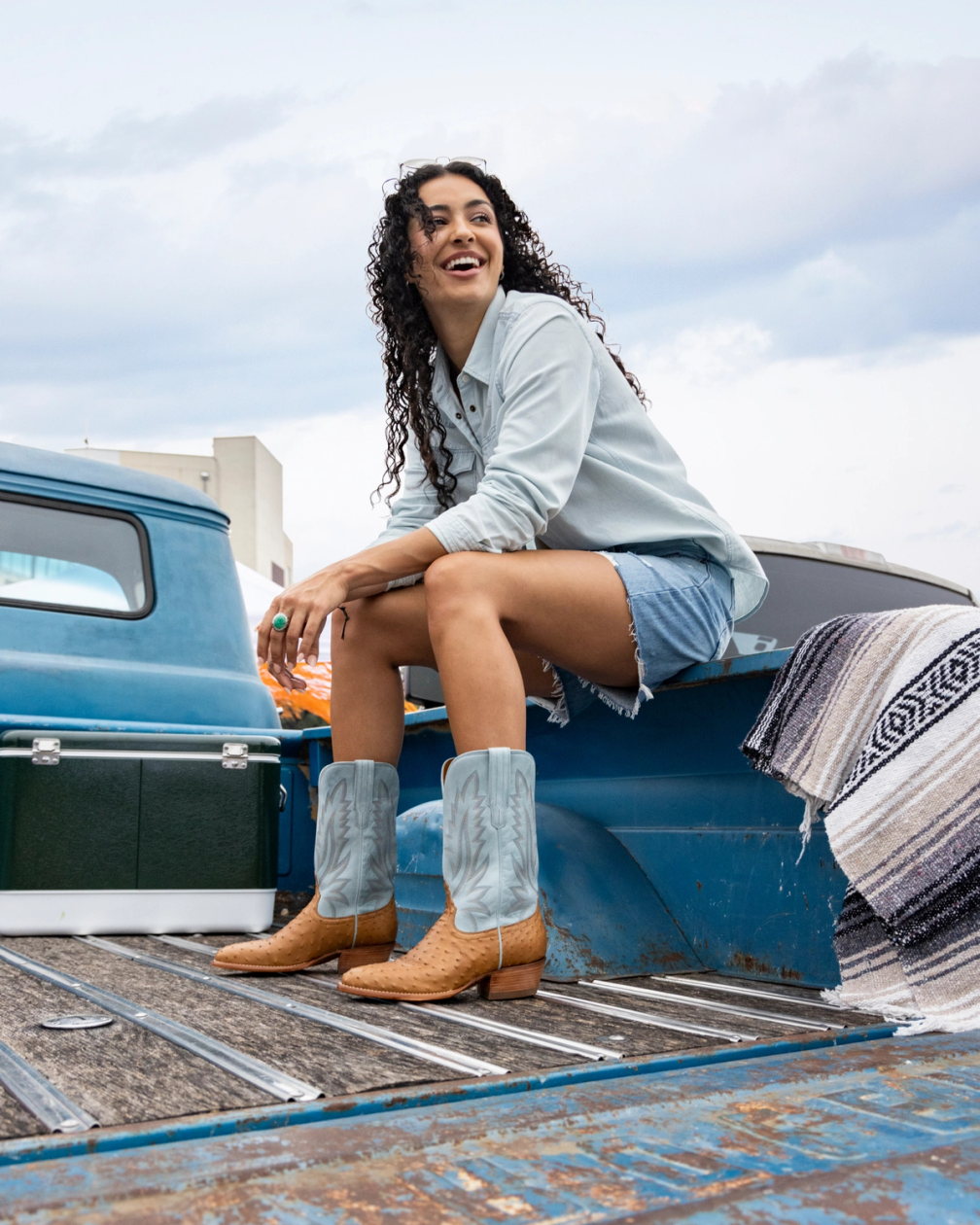 Cowboy Boots & Denim: Tailgate Ready Outfit Cowboy Boots & Denim: Tailgate Ready Outfit — Darty Outfits 2027