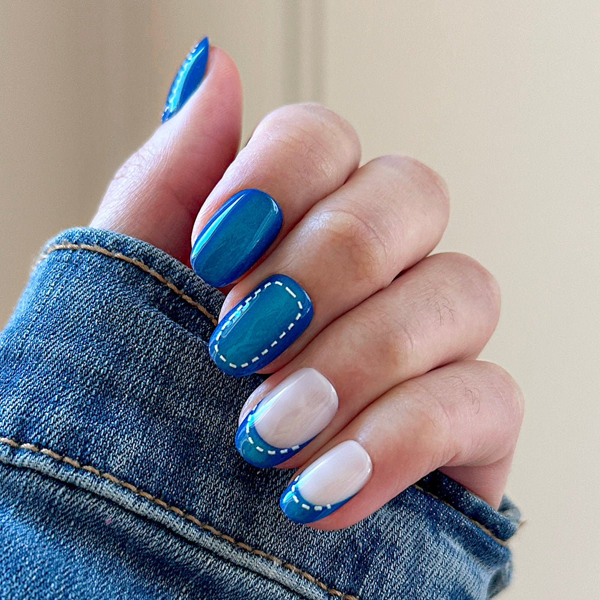 Light Blue Holographic Glitter Square Nails Light Blue Holographic Glitter Square Nails — Denim Nails 2027