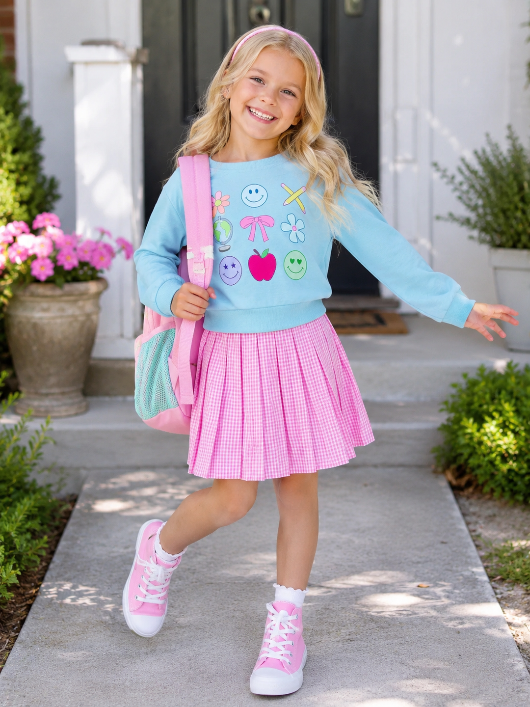 Graphic Sweatshirt with Pink Pleated Skirt Graphic Sweatshirt with Pink Pleated Skirt — Cute Outfits 2027 for Tweens