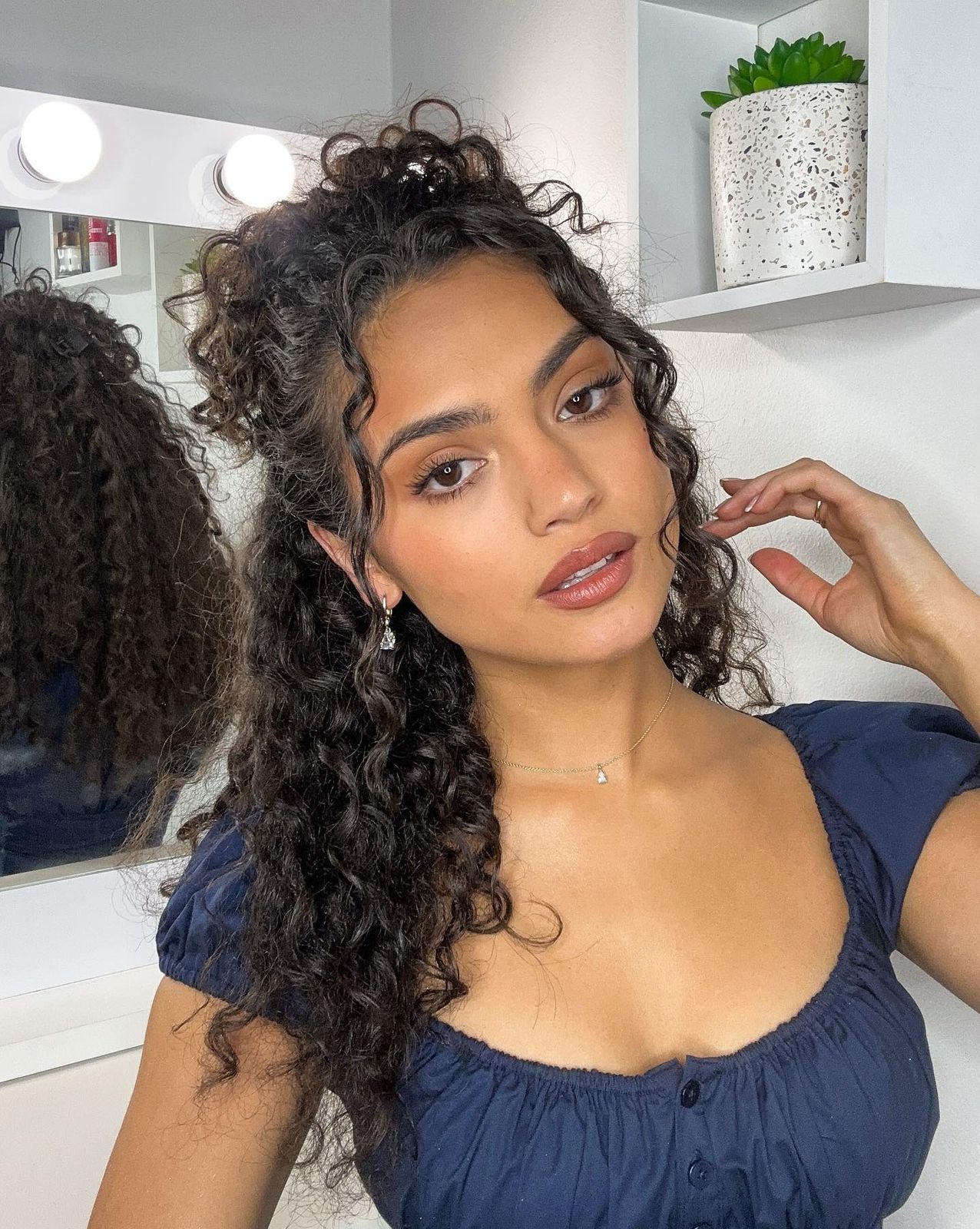 Collarbone Ash Blonde Blowout With Curtain Bangs — Down Birthday Hairstyles 2027