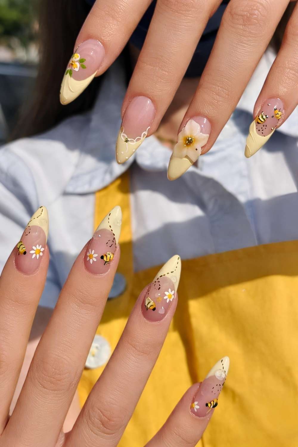 Sheer Nude with Delicate Bees and Daisies Sheer Nude with Delicate Bees and Daisies — Bee Nails 2027