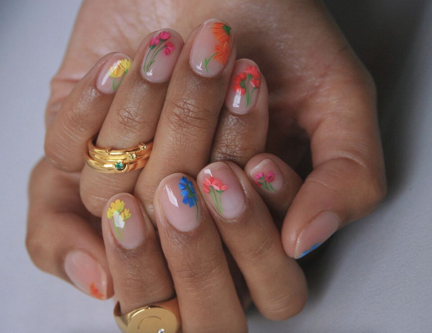 Colorful Painted Floral Nails Colorful Painted Floral Nails — Short Floral Nails 2027