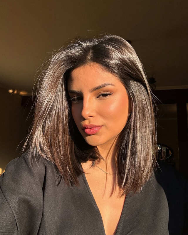 Sleek Chin Bob With Caramel Highlights Sleek Chin Bob With Caramel Highlights — Trendy Haircuts 2027