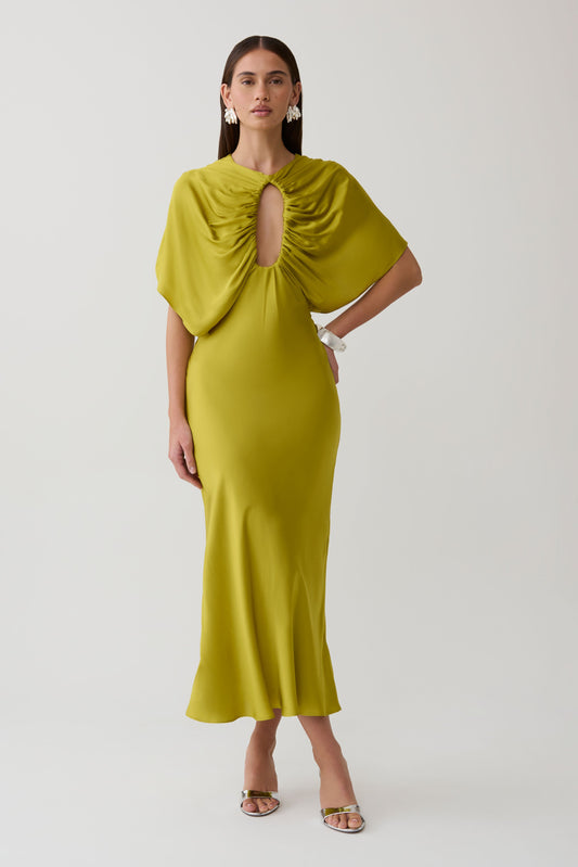 Short-Sleeved Dress Outfit Idea Short-Sleeved Dress Outfit Idea — Wedding Guest Dresses 2027