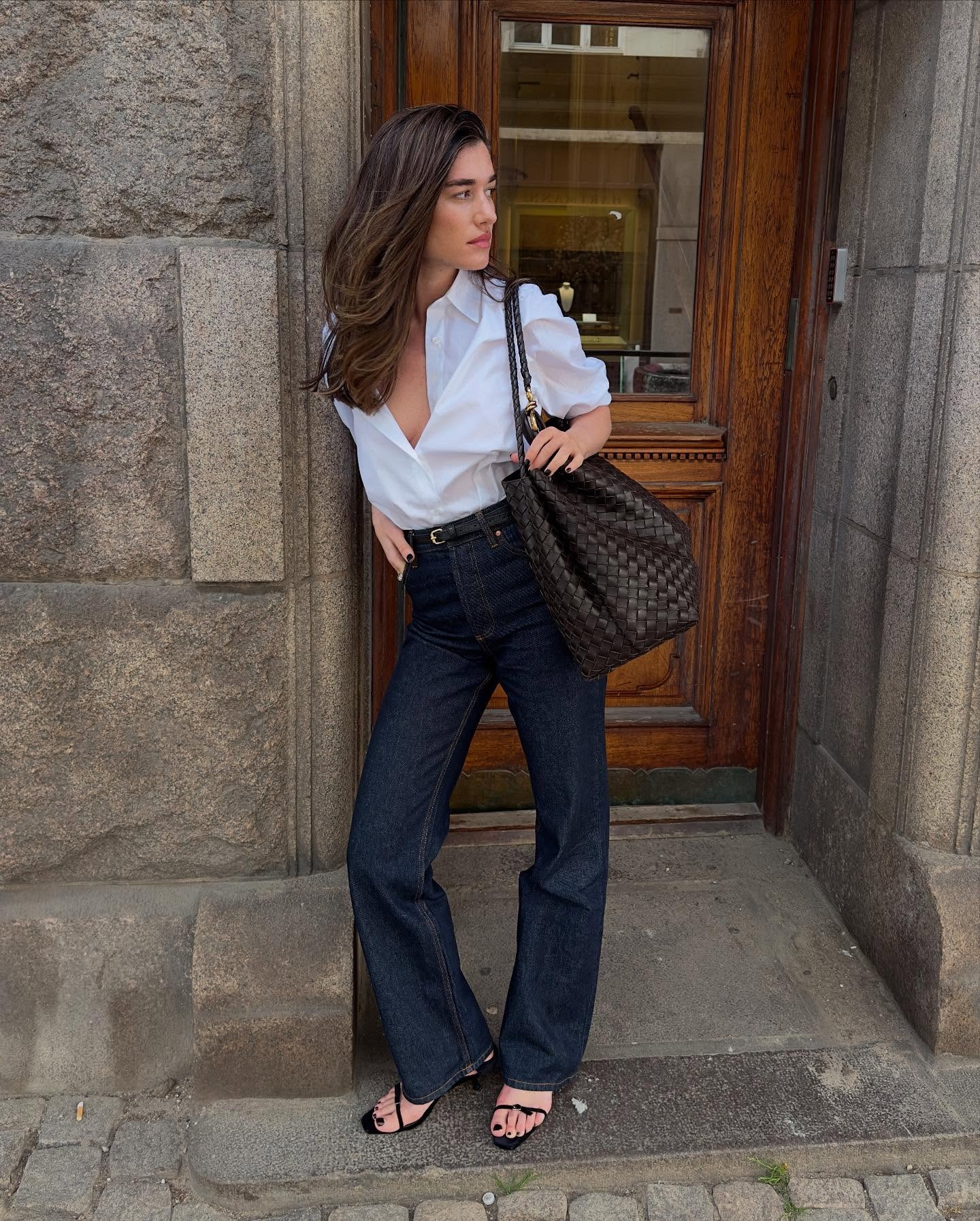 Effortless Chic: Dark Jeans with an Oversized Shirt Effortless Chic: Dark Jeans with an Oversized Shirt — Straight Leg Jeans Outfits 2027