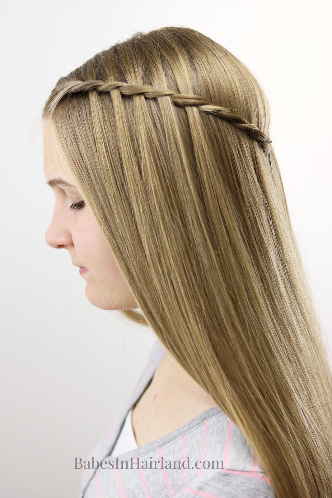 Ash Blonde Visual Idea Ash Blonde Visual Idea — Twists Easy Hairstyles 2027