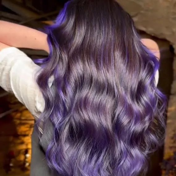 Dark Base With Vibrant Purple Highlights Auburn and Copper Highlights on Dark Brown Dark Base With Vibrant Purple Highlights Auburn and Copper Highlights on Dark Brown — Highlights Trends 2027
