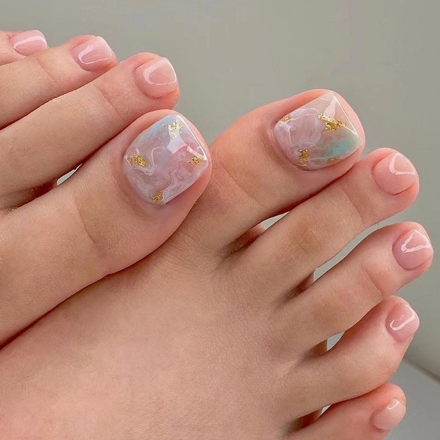 Visible Execution Quality Pink to White Ombre with Cuticle Rhinestones Visible Execution Quality Pink to White Ombre with Cuticle Rhinestones — Ombre Toe Nails 2027