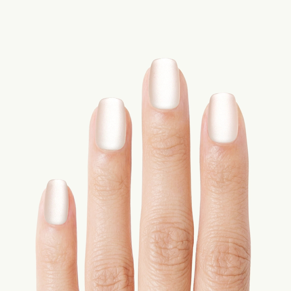 Off-White Pearlescent Shimmer Square Nails Off-White Pearlescent Shimmer Square Nails — Short Press On Nails 2027