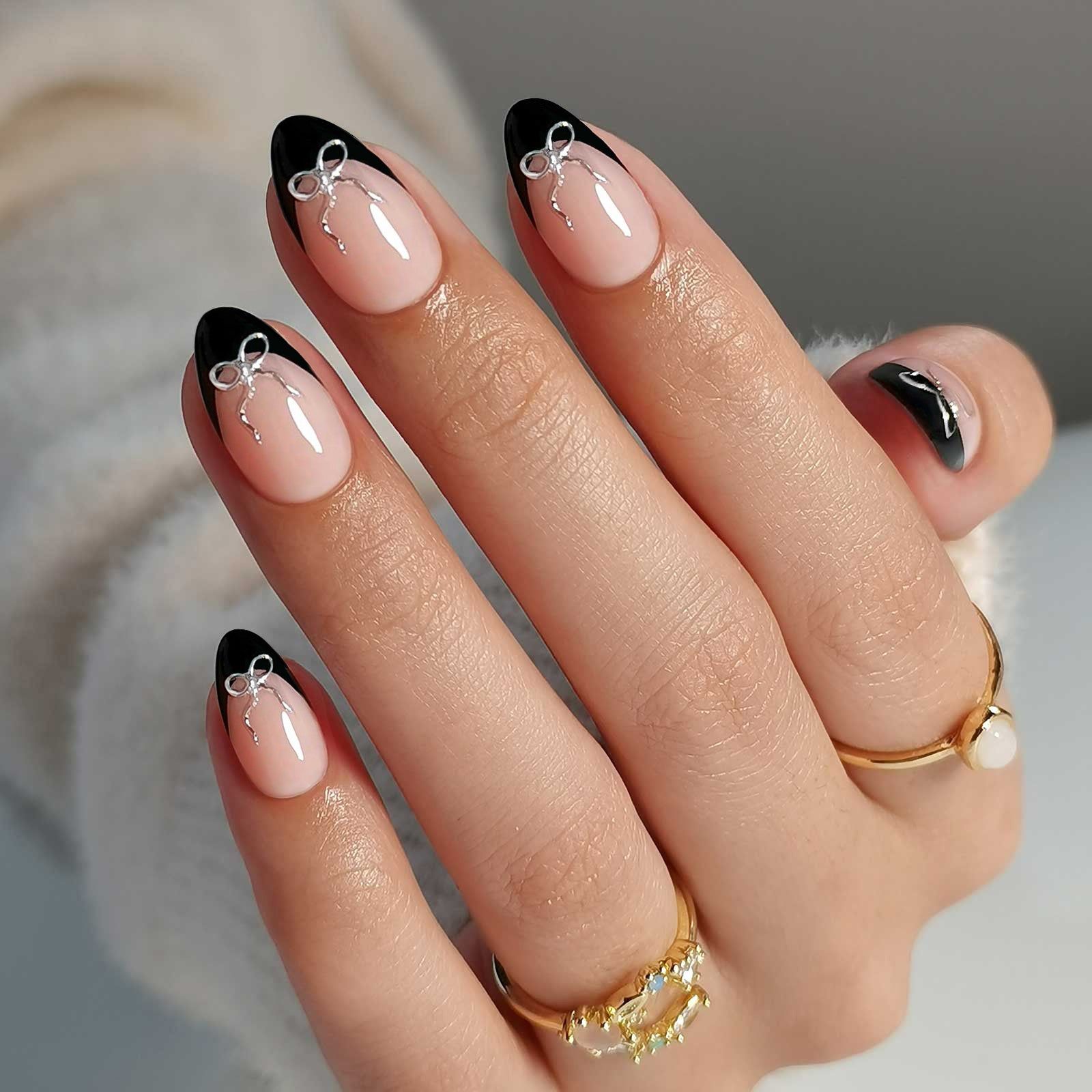 Short Almond Silver Bow Accents — Black Bow Nails 2027