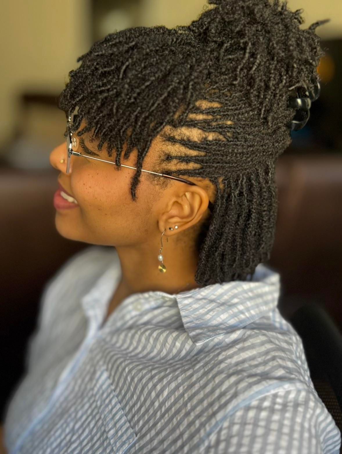 Shoulder Visual Idea Shoulder Visual Idea — Microlocs Locs 2027