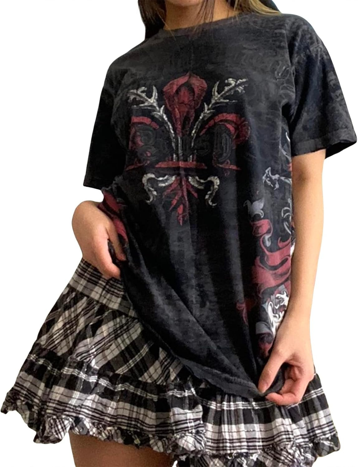 Classic Grunge: Graphic Tee and Plaid Mini Skirt Classic Grunge: Graphic Tee and Plaid Mini Skirt — Fairy Grunge Outfits 2027