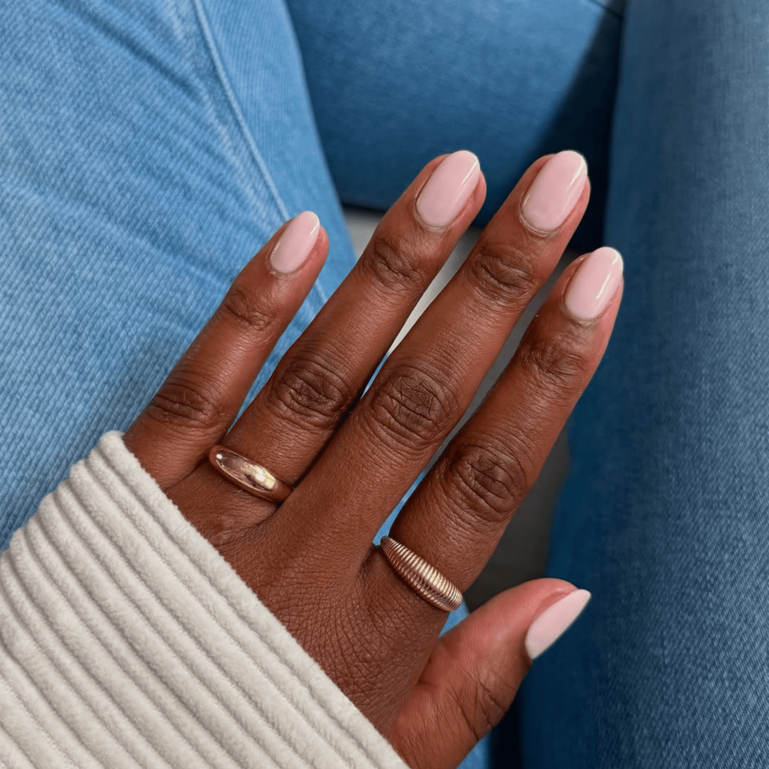 Minimalist Visual Idea Minimalist Visual Idea — Neutral Nails 2027