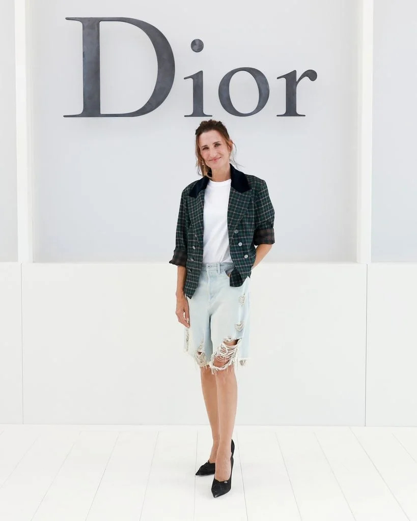 Ripped Light-Wash Denim Shorts Under a Plaid Blazer Ripped Light-Wash Denim Shorts Under a Plaid Blazer — Jean Shorts Outfits 2027